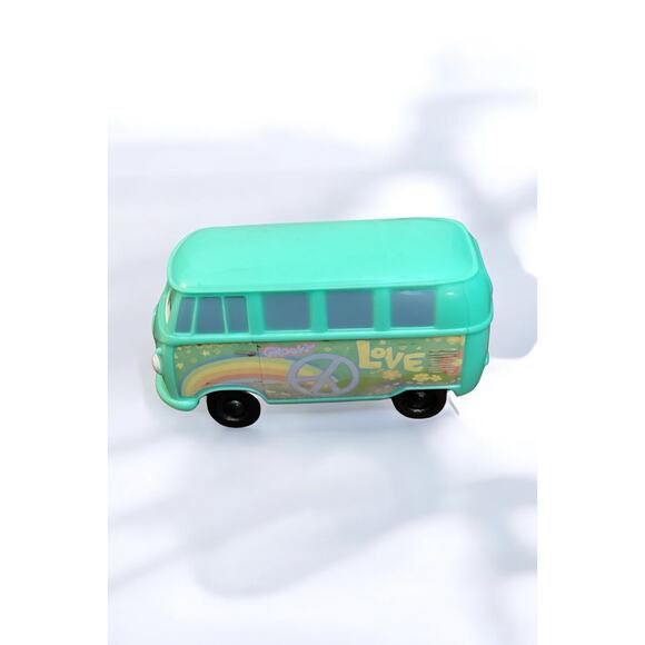 Cars 2006 McDonald's Happy Meal Toys - Disney PIXAR - Love Van - Picture 2 of 5